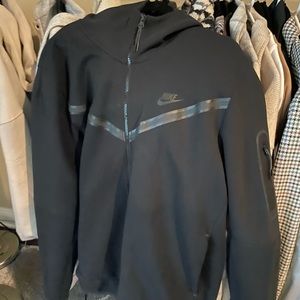 Jackets \u0026 Coats | Nike Tech Black 